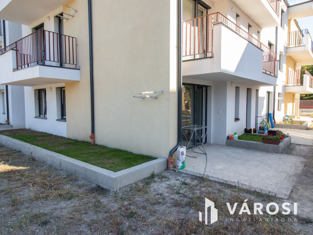 Kulcsrakész lakás Péterhegyen G-1-1