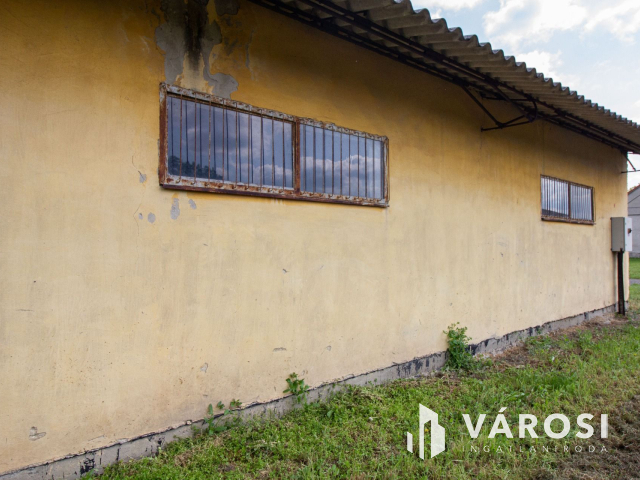 Derekegyházi ipari terület, vállalkozás eladó.