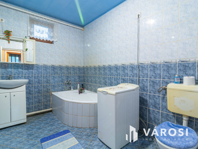 Családi ház Kőtelken