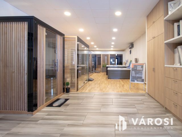 Forgalmas útvonalon 178 m2-es, igényesen felújított ingatlan