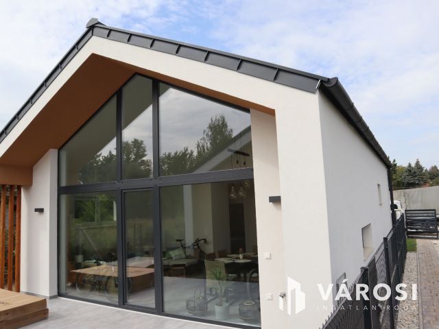 Új építésű családi ház Siófok-Sóstón