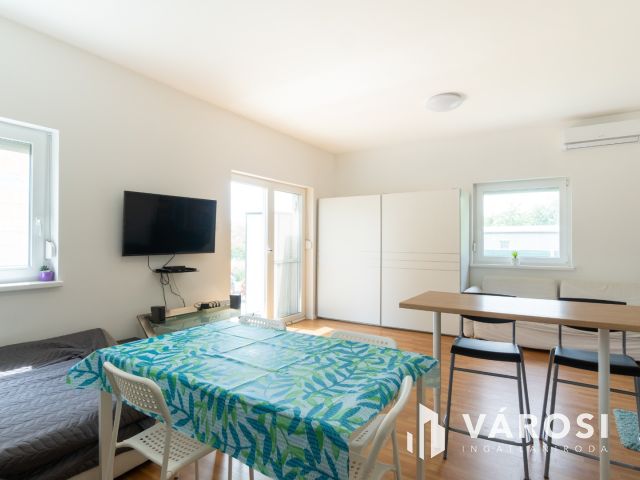 Két ingatlan egy telken, különleges lehetőség