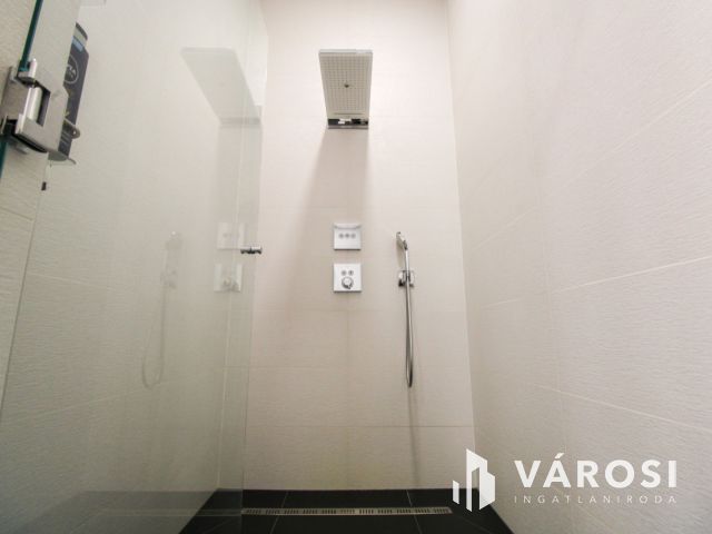 Páratlan luxus és high-tech kényelem Szeged szívében