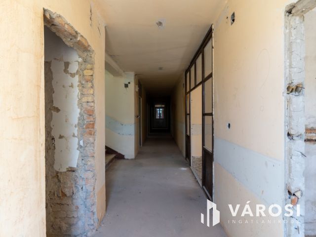 Kiváló befektetési lehetőség az Aranyparton