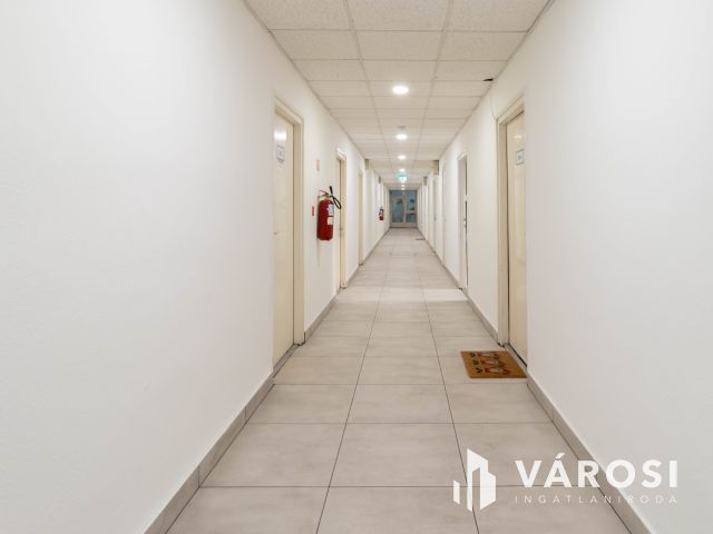 64 m2-es, két helyiséges iroda Fáy utcai irodaépületben