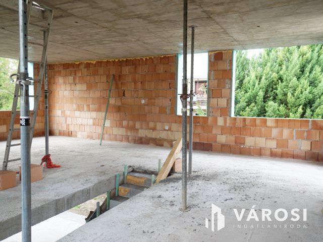 Prémium tetőteraszos, új építésű lakás Bókaitelepen