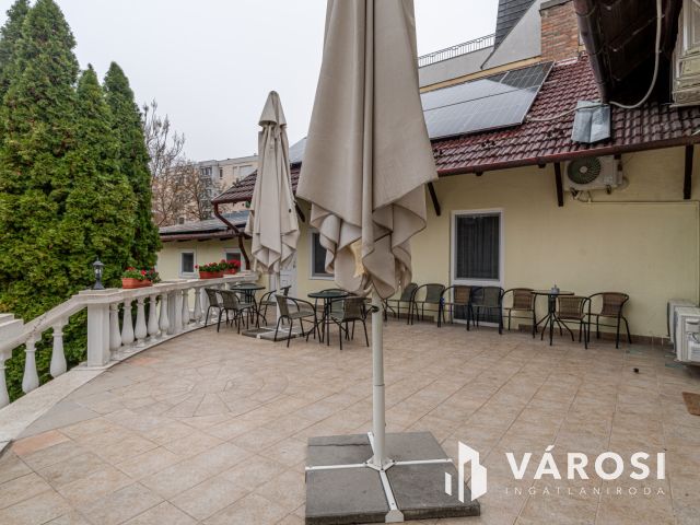 Egy szelet történelem a Bécsi körúton