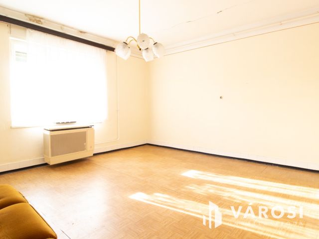 Csend és tágasság - fejleszthető ingatlan Csőváron