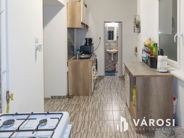 Többgenerációs Családi ház  Kiskundorozsma központi részén.