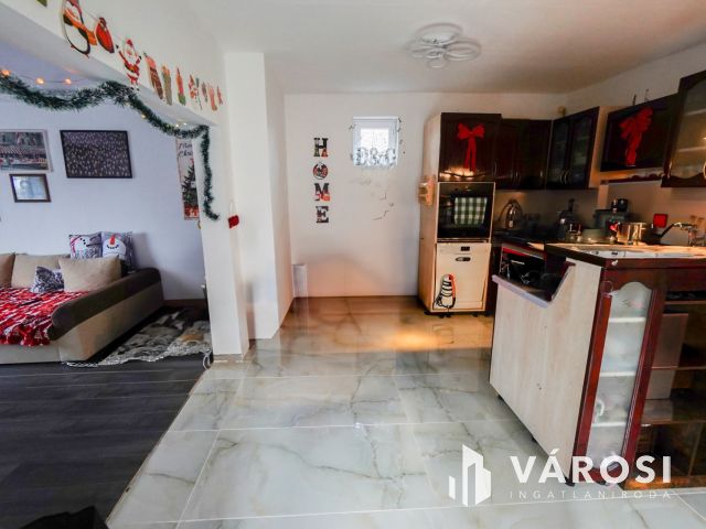 Kilátással a Börzsönyre Letkésen!