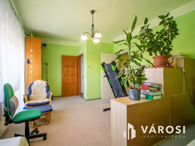 Tágas családi fészek Lovasberényben - 5 szoba, 3 fürdőszoba!