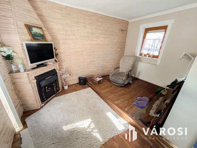 Panorámás kilátás bővítési lehetőséggel Ürömön!