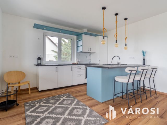 Panorámás luxus lakás Balatonföldváron kiadó