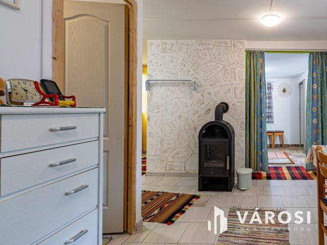 Művelés alól kivont zártkert, Szentmártonkátán eladó