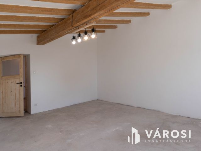 Vidékies báj, modern kényelem Sándorfalván